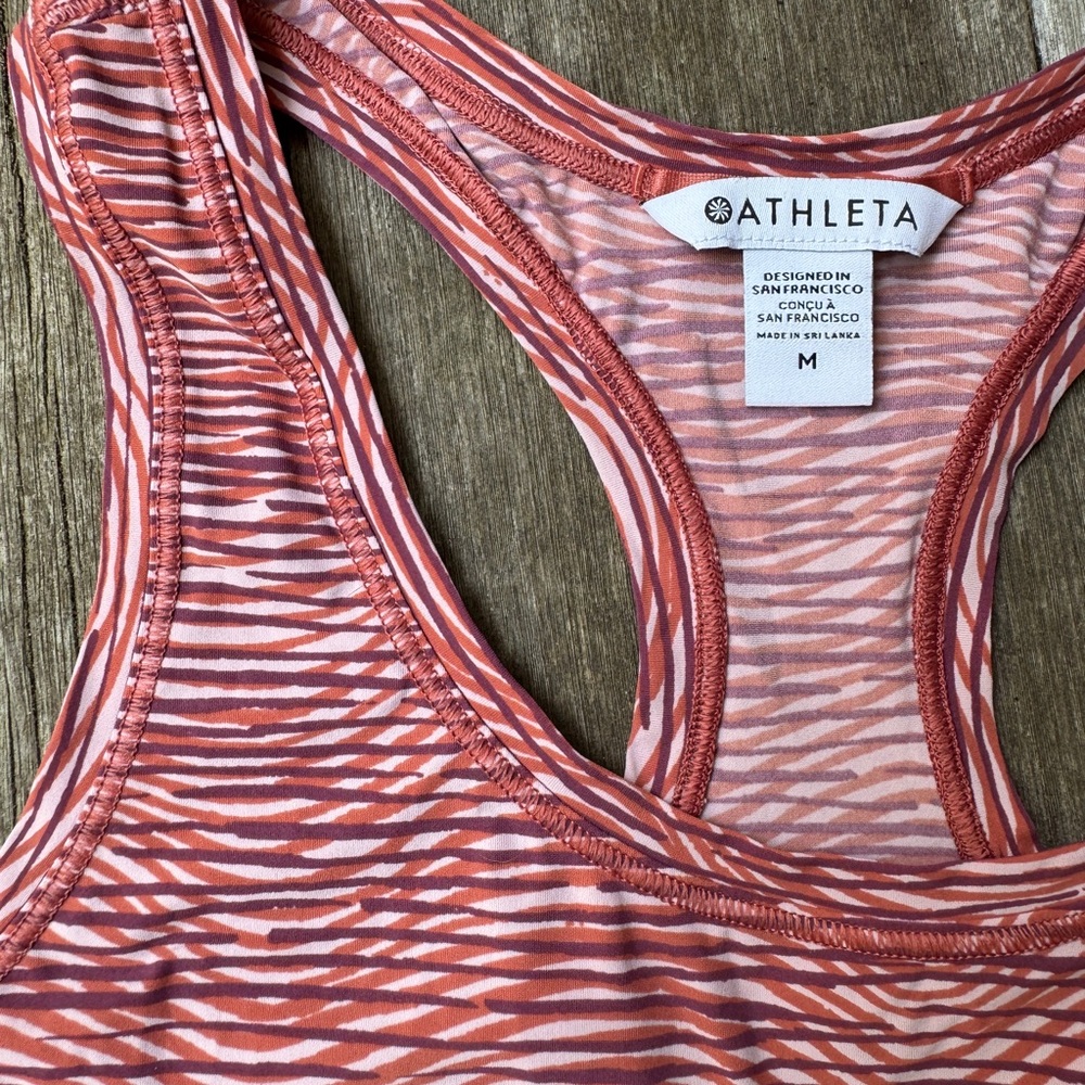 Athleta Women's Zigzag Sports racerback tank - Red and White